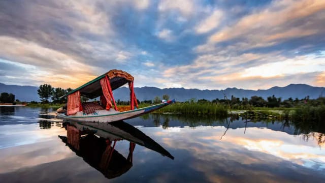 Dal Lake