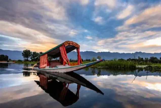 Dal lake