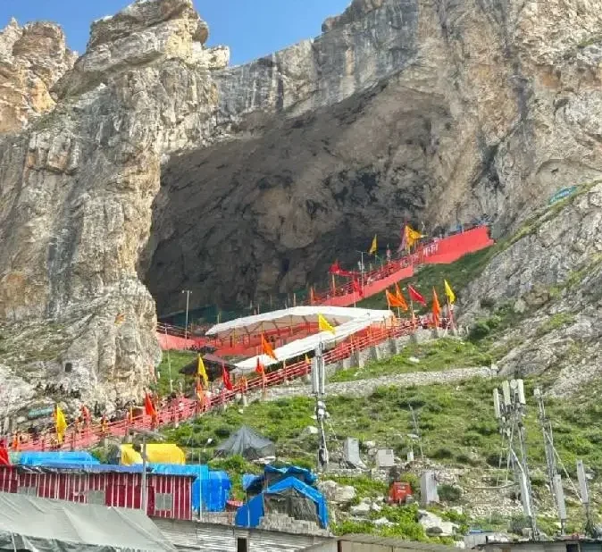 Amarnath Yatra Travel Guide 2026: Complete Planning, Routes, Costs & Tips
