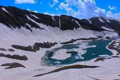 khilanmarg gulmarg brown chinar kashmir