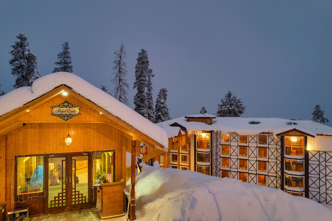 Best Hotels in Gulmarg brown chinar kashmir