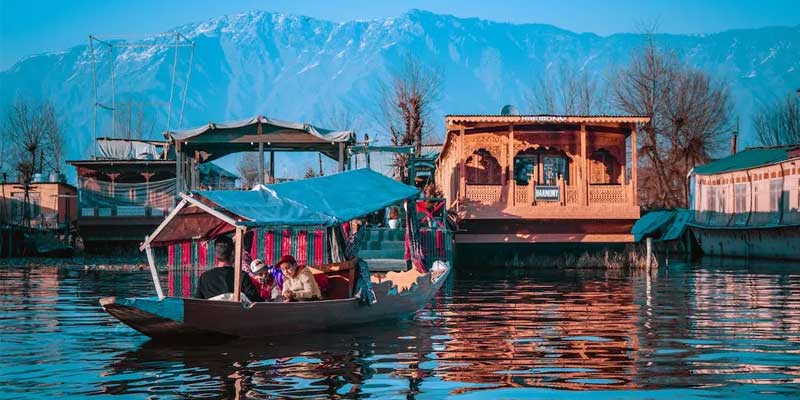 How to Plan Kashmir Tour in June