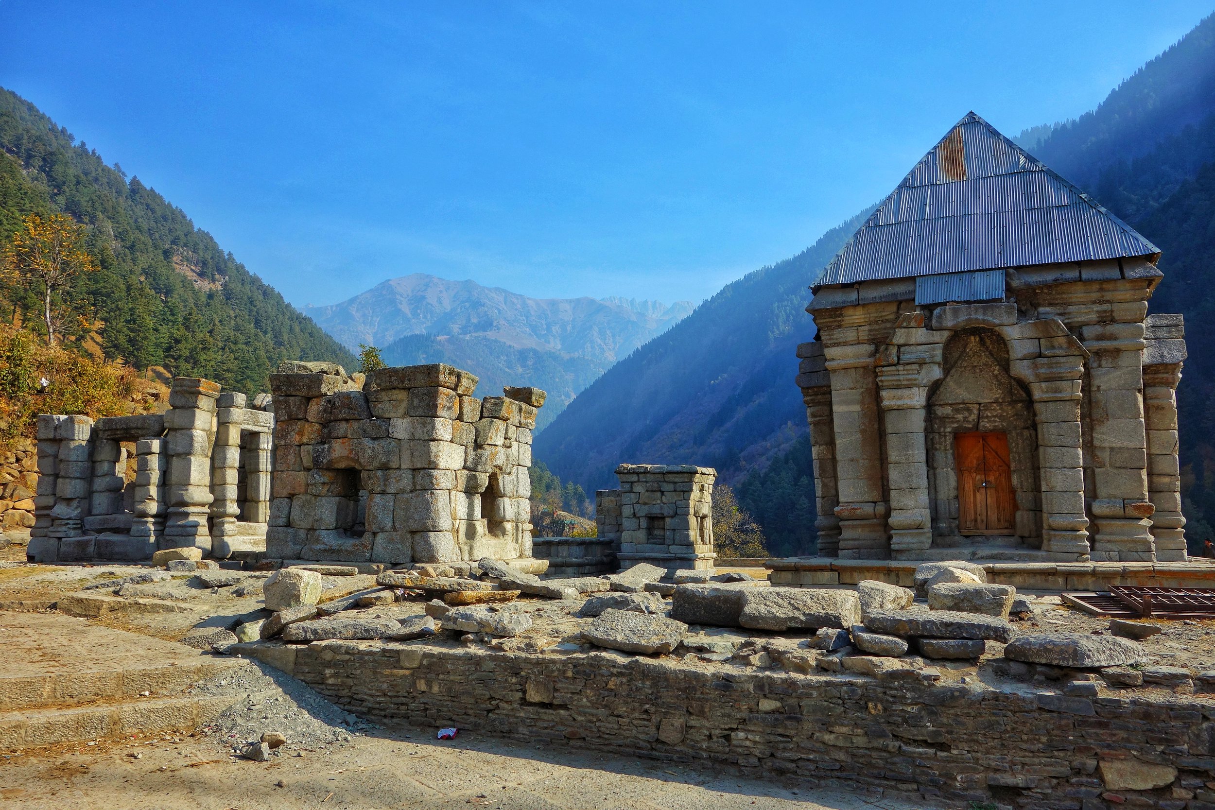 Naranag Temple brown chinar kashmir