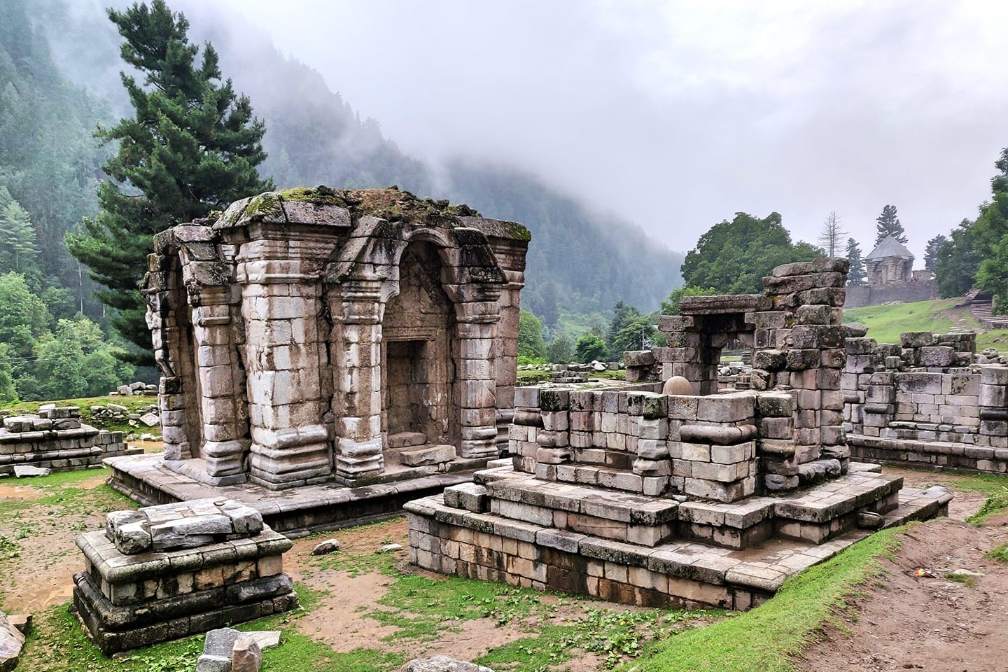 Naranag Temple brown chinar kashmir