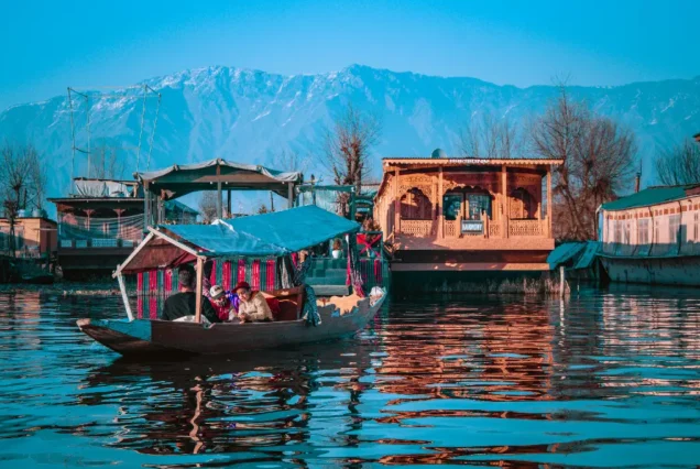 3N 4D Kashmir Budget Tour Package