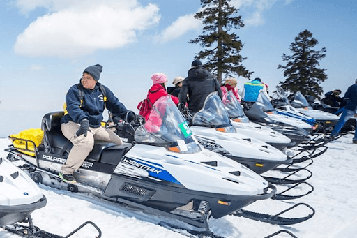 4N5D Winter Kashnmir Tour Packages