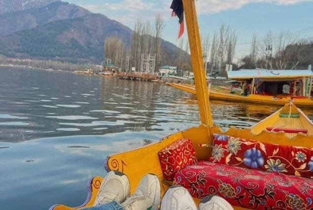Kashmir summer tour package 4 Night 5 Days