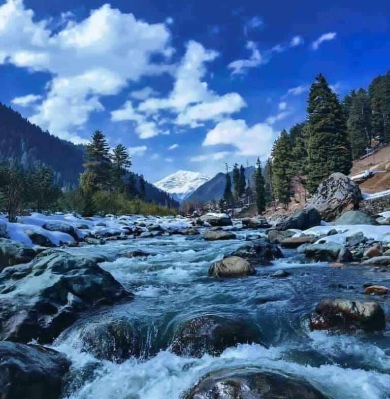 Top Places To Visit Kashmir In Summer 2026: Travel Expert Guide