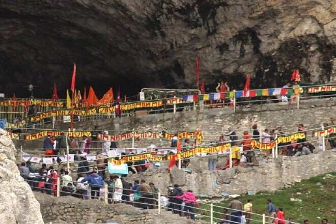Amarnath Yatra Travel Guide 2026: Complete Planning, Routes, Costs & Tips