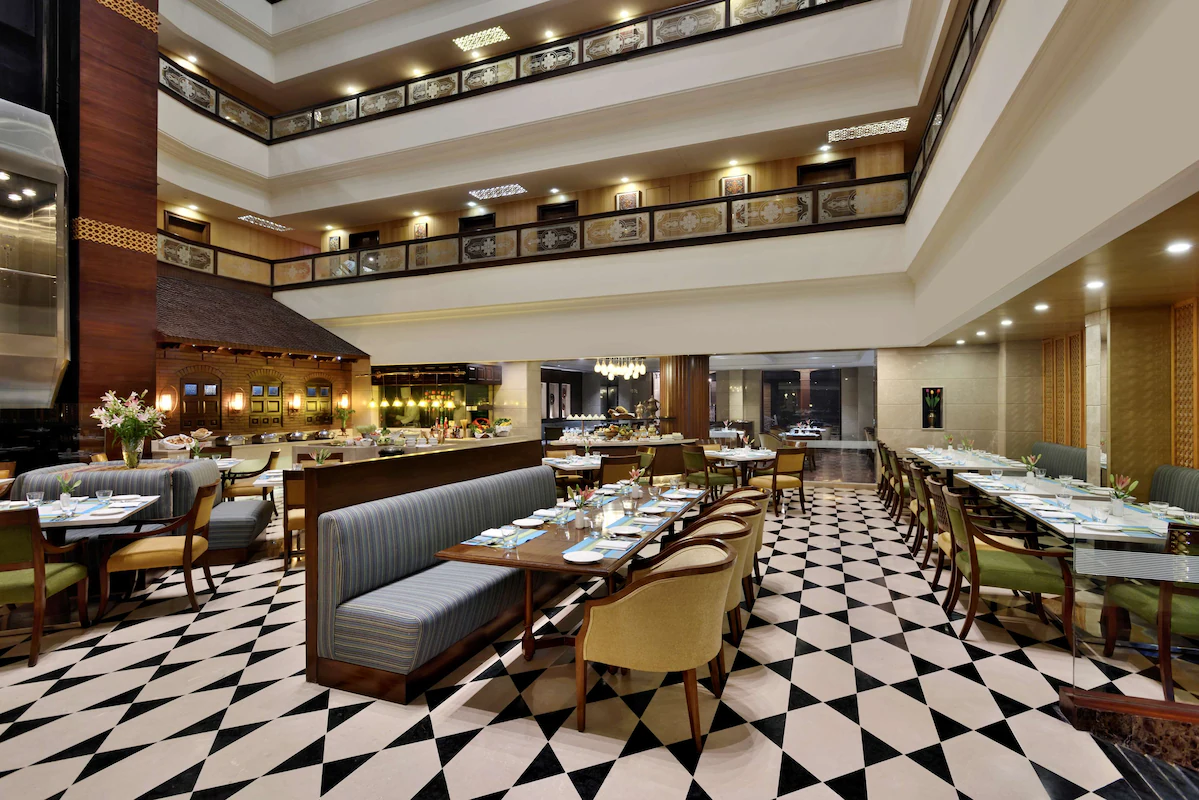 hotel radisson srinagar