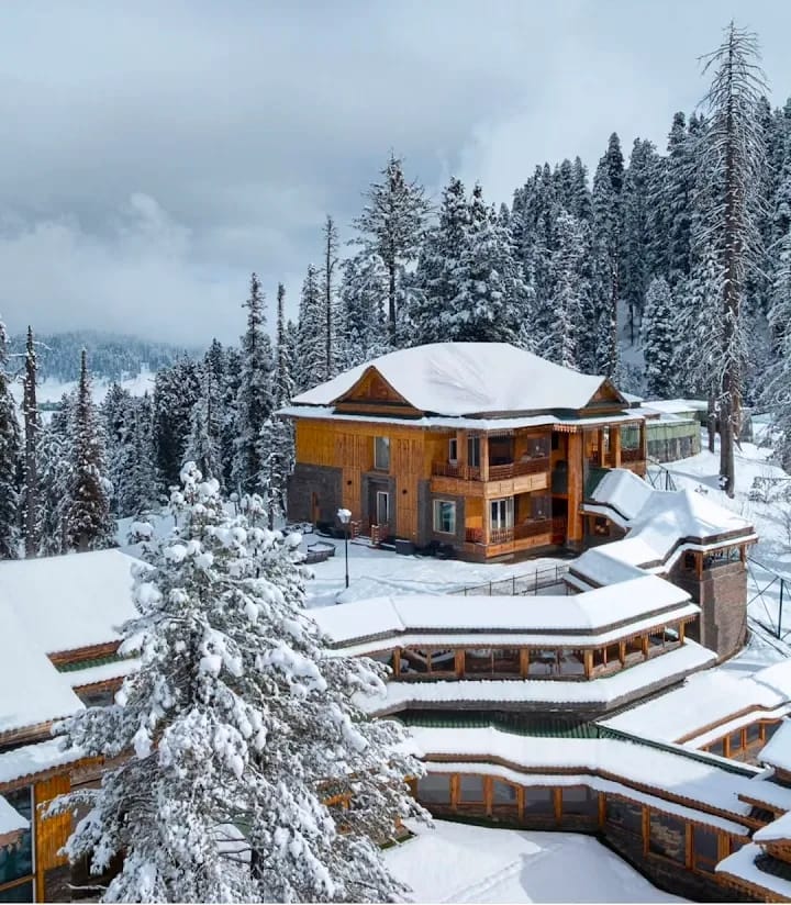 khyber hotel gulmarg
