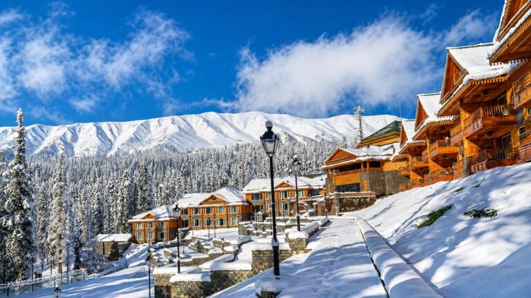 How To Book The Khyber Himalayan Resort & Spa in Gulmarg