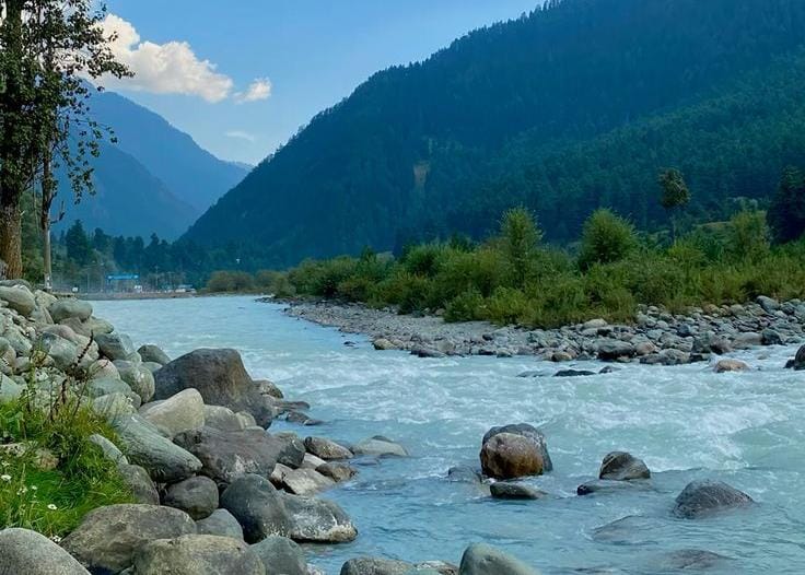 Best Time to Visit Kashmir in Summer