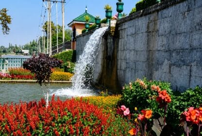 Kashmir Summer Tour Guide