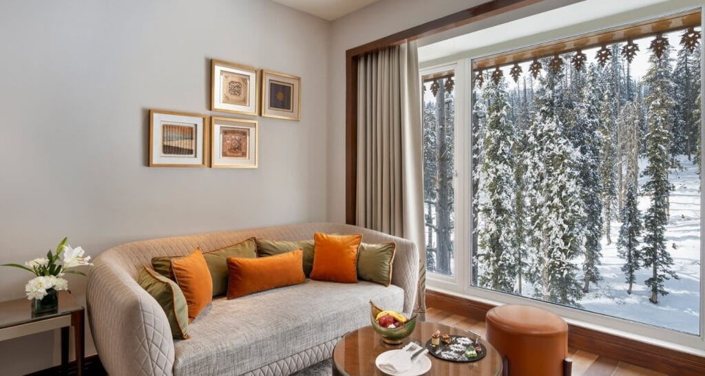 Hotels in Kashmir