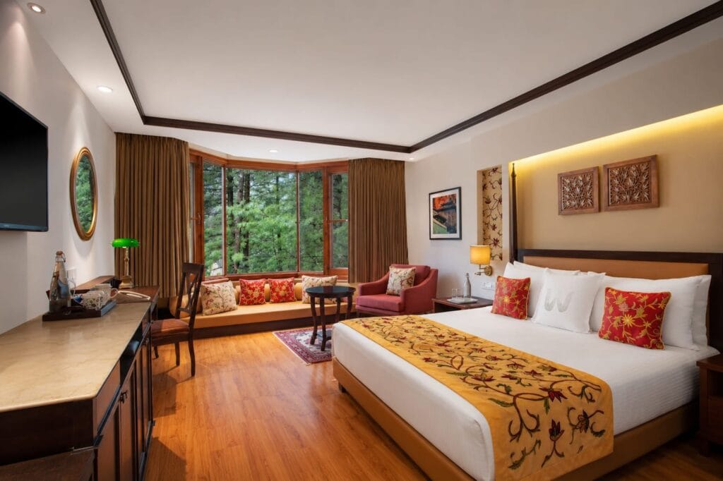 Hotels in Kashmir