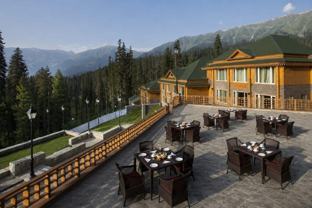 Hotels in Kashmir