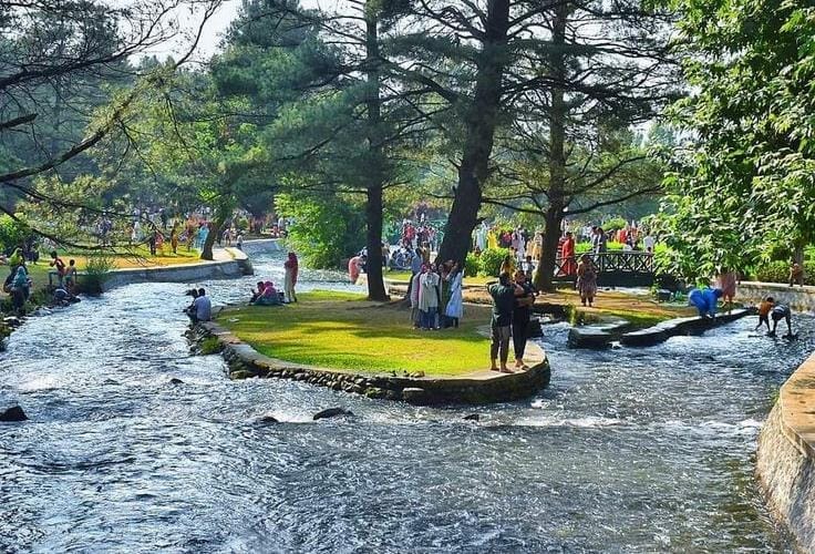 Offbeat Places to Visit in Kashmir