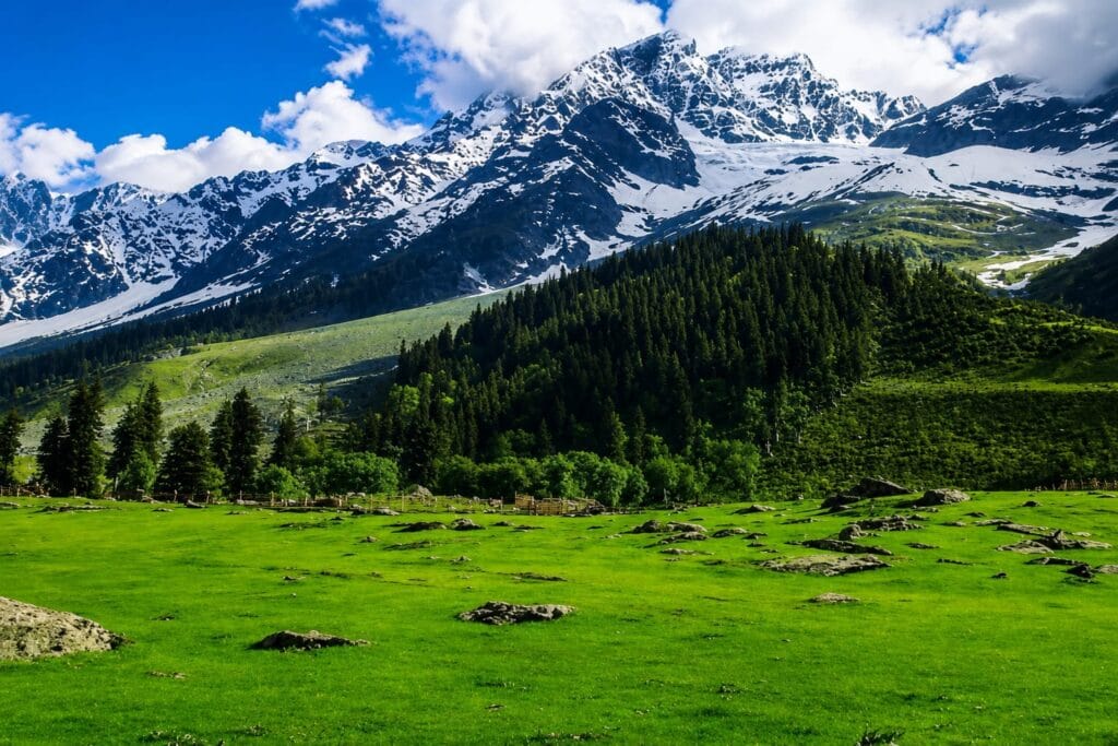 Offbeat Places to Visit in Kashmir