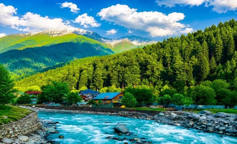 Questions to Ask Before Booking a Kashmir Tour Package