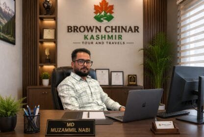 Travel Agency vs Online Booking Kashmir
