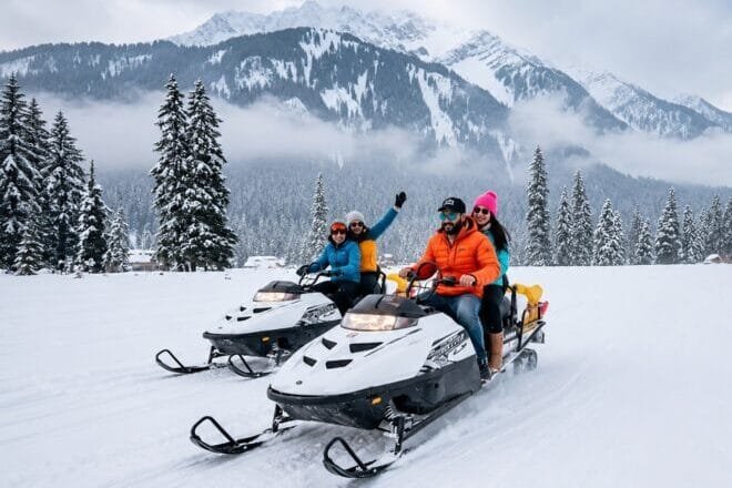winter activities in Kashmir
