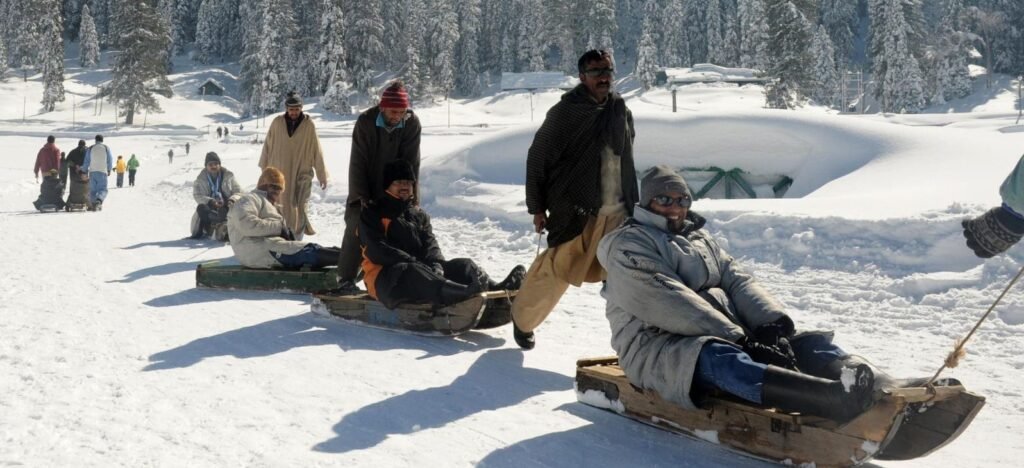 winter activities in Kashmir