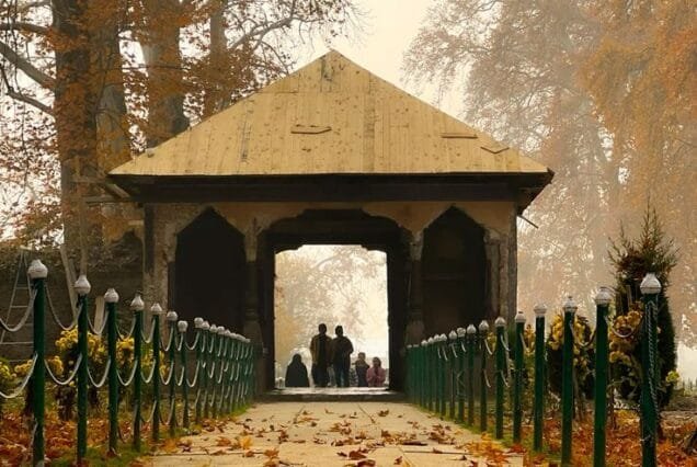 Kashmir Autumn Tour Package