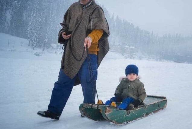 Kashmir Tour Package from Mumbai