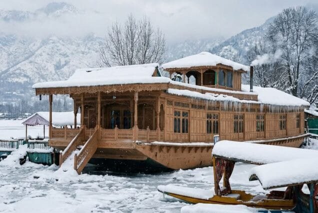 Kashmir Tour Packages From Rajasthan