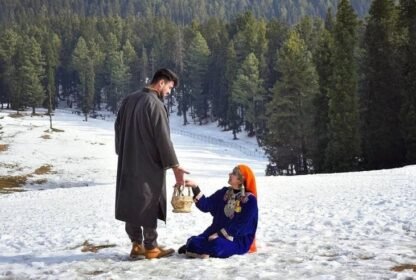 2 person Winter Kashmir tour package price