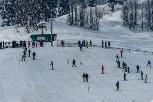 Kashmir Couple Tour Package 3 Night 4 Days