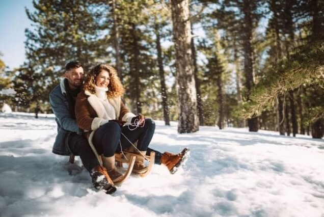 Kashmir Couple Tour Package 6 Night 7 Days