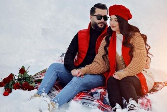 Kashmir Couple Tour Package 5 Night 6 Days