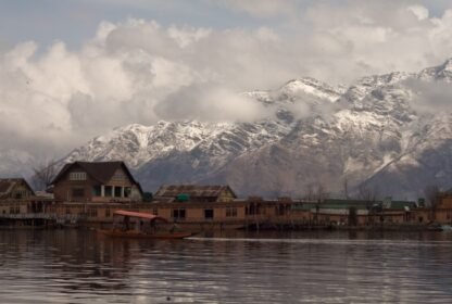Places to visit in Srinagar in winter