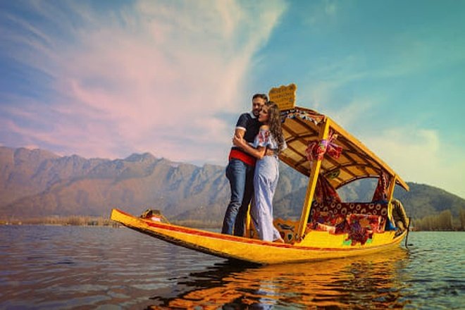 Kashmir honeymoon cost