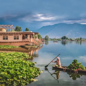 Activities on Srinagar Houseboats