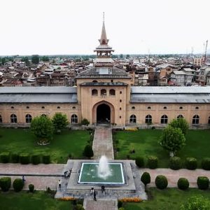 Jamia Masjid in Kashmir brown chinar kashmir