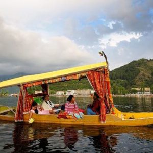 Kashmir Tour Packages from Amritsar