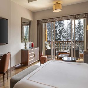 khyber hotel gulmarg,