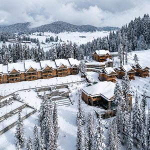 khyber hotel gulmarg