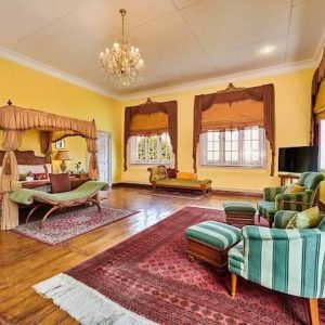 5 star hotels in Srinagar