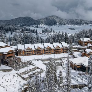 Hotels in Kashmir