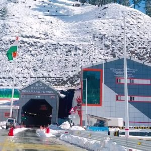 Best Time to Visit Kashmir for Snowfall