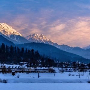 best Kashmir tour packages for snow lovers