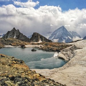 salnai_lakes-trek_brown_chinar_kashmir