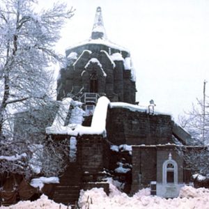 shankaracharya-temple-kashmir_brown_chinar_kashmir